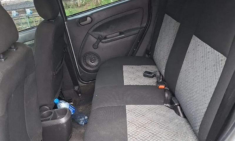 Ford Fiesta 1.0 8V F...