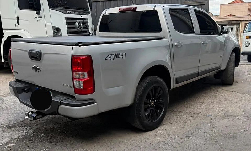 Chevrolet S10 Pick-U...
