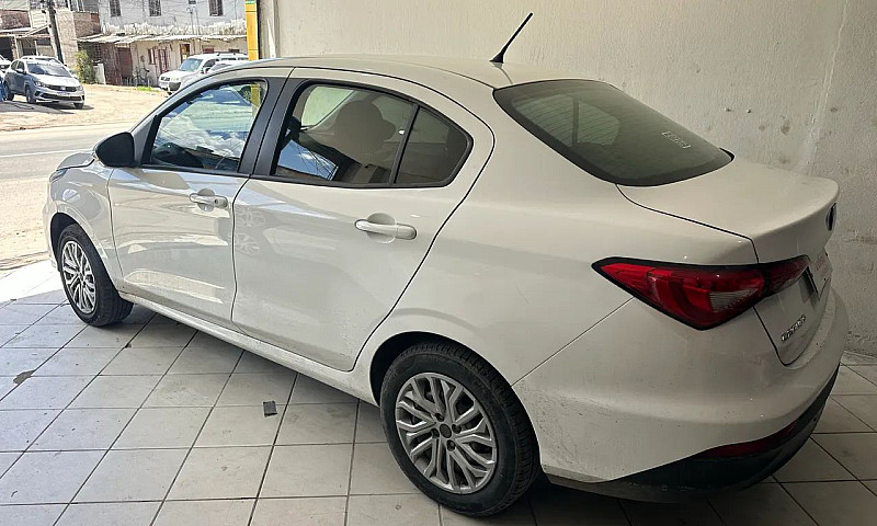 Fiat Cronos 1.3 8V F...