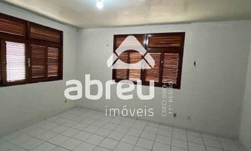 Casa Para Venda Em N...