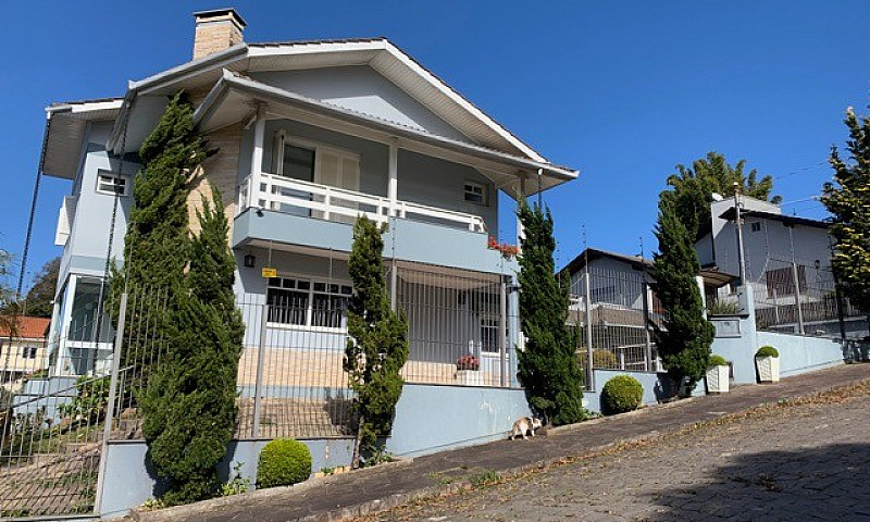 Bela Casa Na Vila Do...