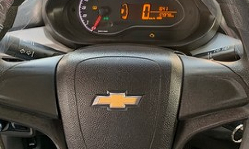 Chevrolet Onix 2018 ...