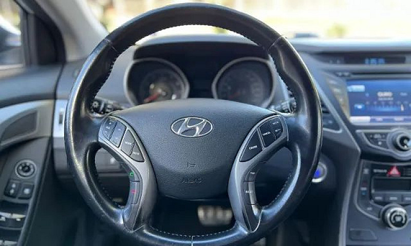  Hyundai Elantra 2.0...