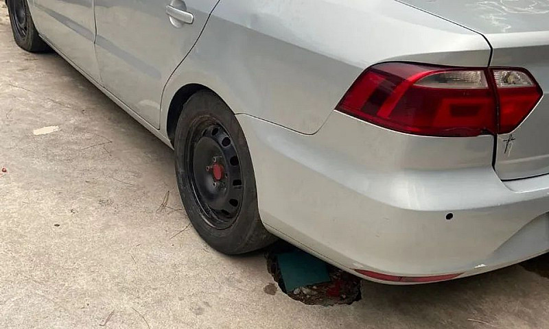 Volkswagen Voyage 1....