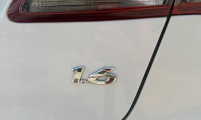 Hyundai Hb20S C.plus...