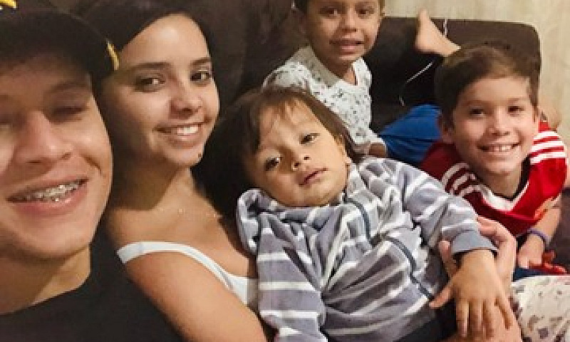 Aluga-Se Apartamento...