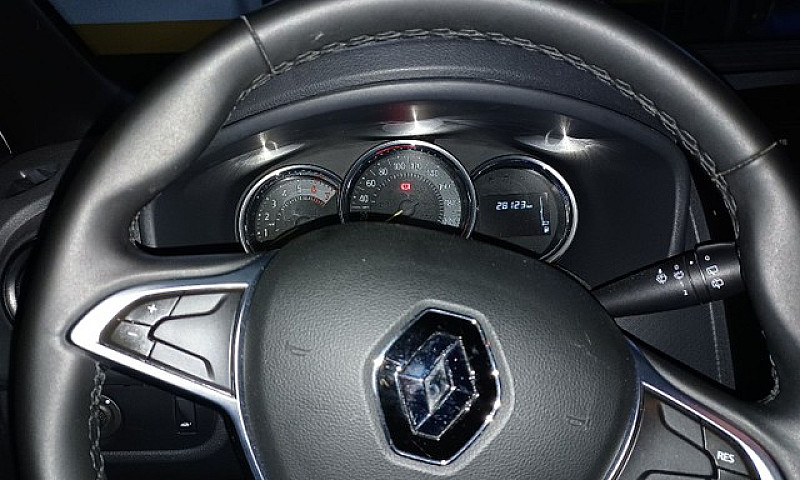 Sandero Intense...