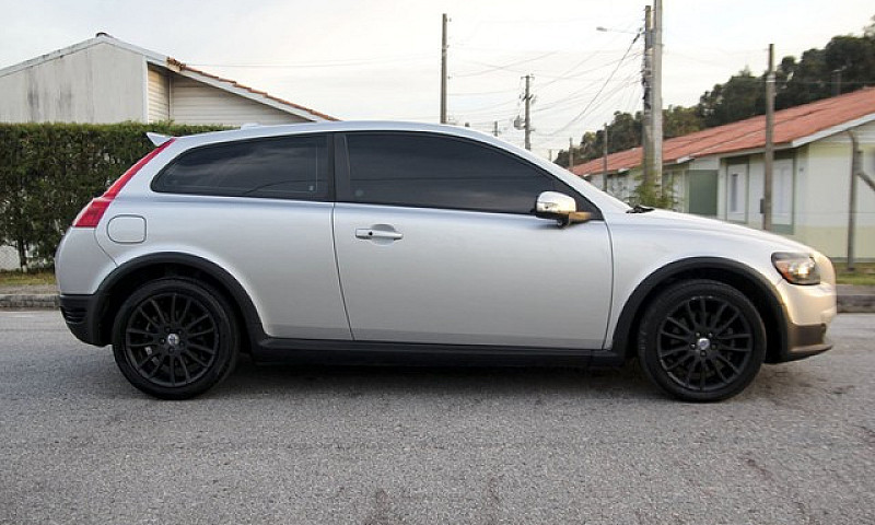 Volvo C30 T-5 2.5 22...