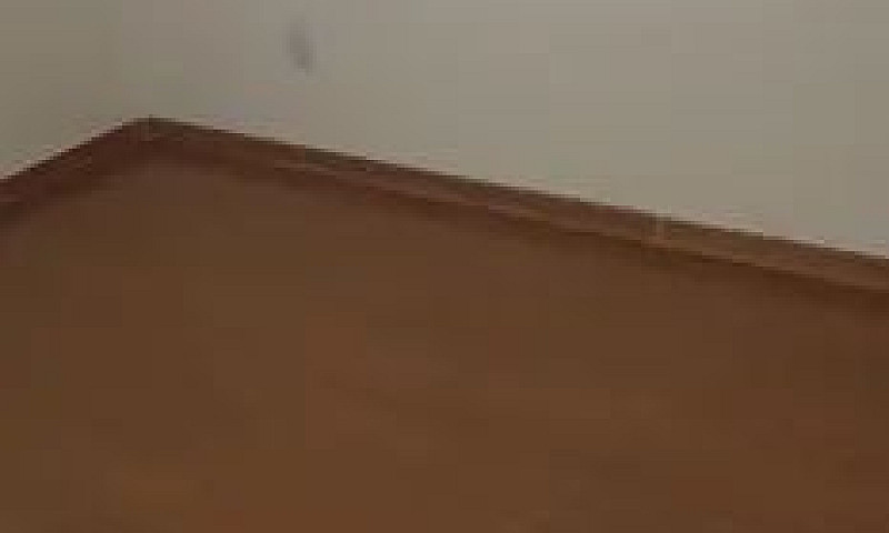 Aluga-Se Apartamento...