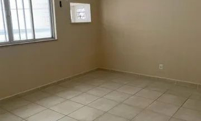 Apartamento De 1 Qua...