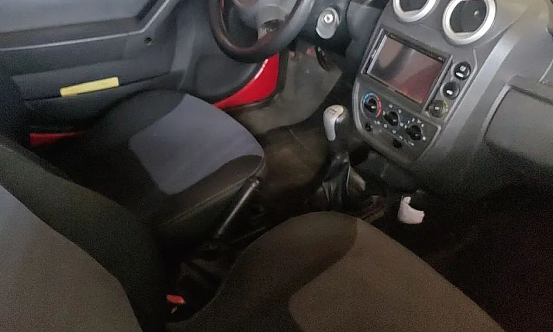 Vendo Ford Ka 1.0 Fl...