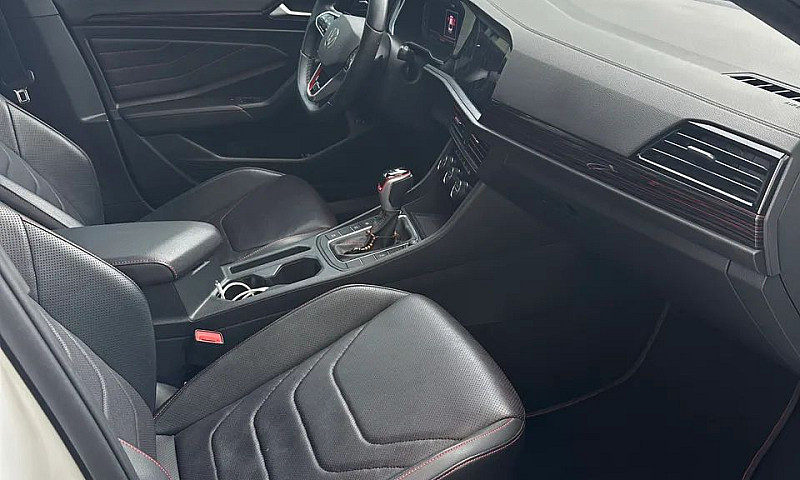 Volkswagen Jetta Gli...