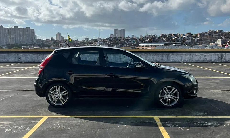 Hyundai I30 2.0 16V ...