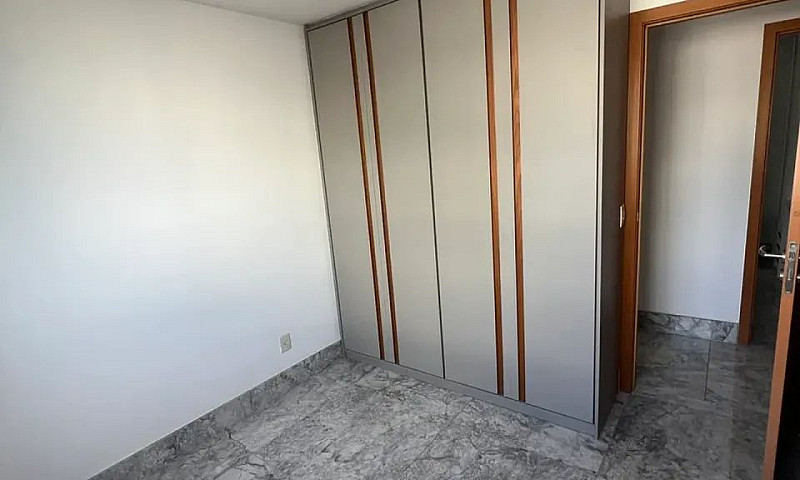 4 Quartos Em Predio ...