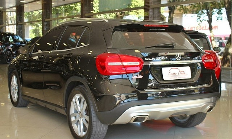 Mercedes Gla 200 Ada...