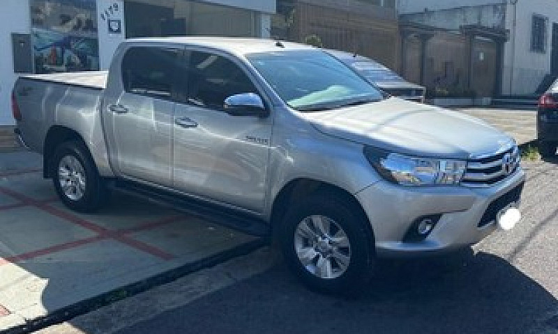 Hilux Srv 2018 Liber...