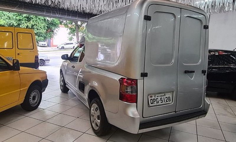 Chevrolet Montana Ls...