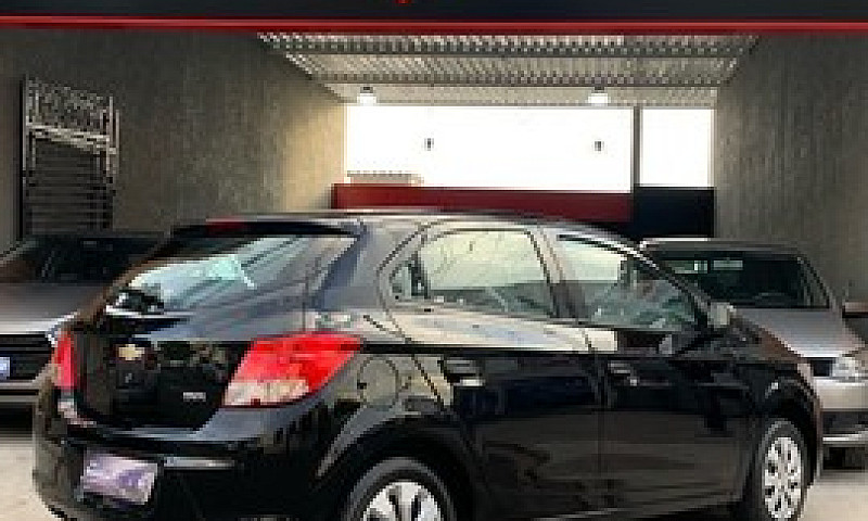 Chevrolet Onix 2018 ...