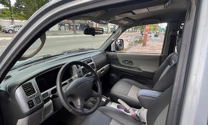 Pajero Motor 2.8 Nov...