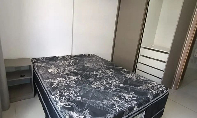 Flat Mobiliado Um Qu...