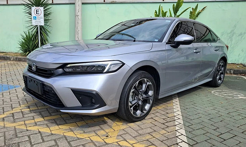 Honda Civic Touring ...