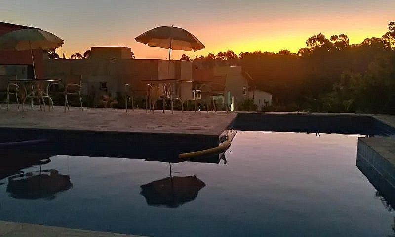 Alugo Casa 4Dorms Co...