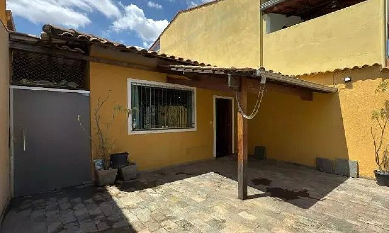 Casa Com Habite-Se B...