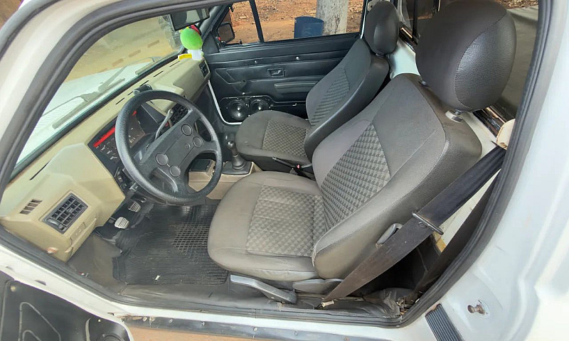 Volkswagen Saveiro C...
