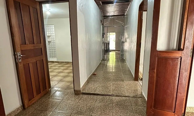 Casa Disponível Para...