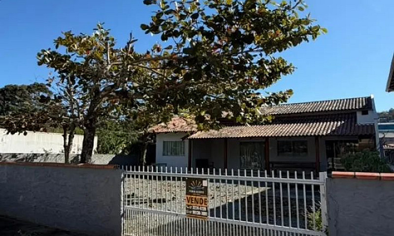 Casa À Venda No Bair...