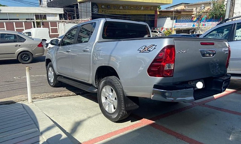 Hilux Srv 2018 Liber...