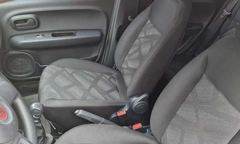 Fiat Mobi Evo Like 1...