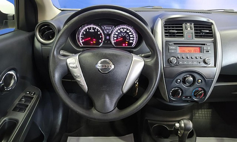 Nissan Versa 1.6 16V...