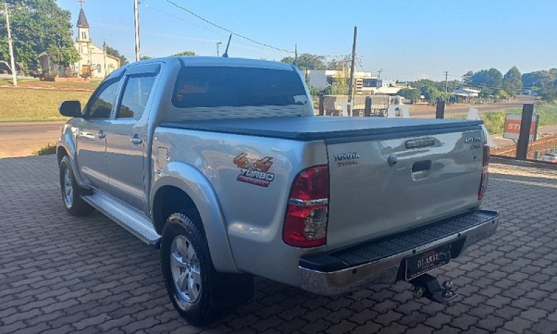 Hilux Srv 3.0 4X4 Au...