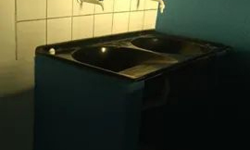 Aluguel Casa - 1.300...