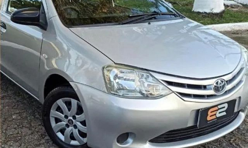 Etios Sedan 1.5 2013...