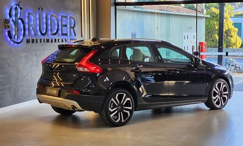Volvo V40 T4 Cross C...