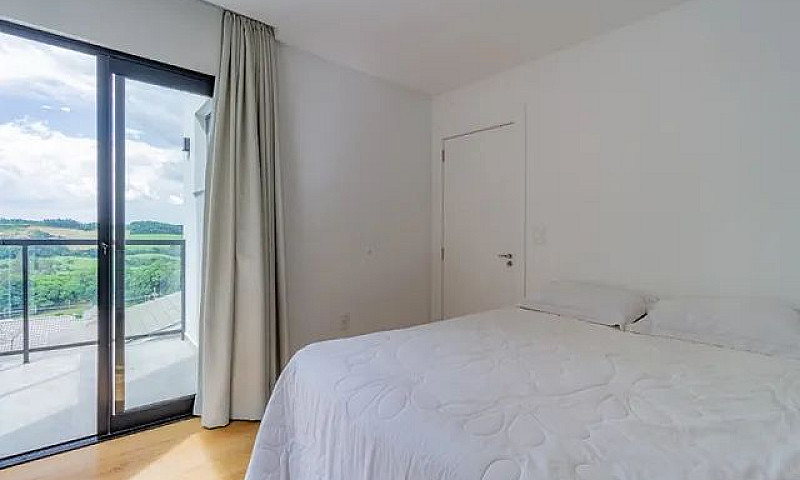 Casa Com 2 Dormitóri...