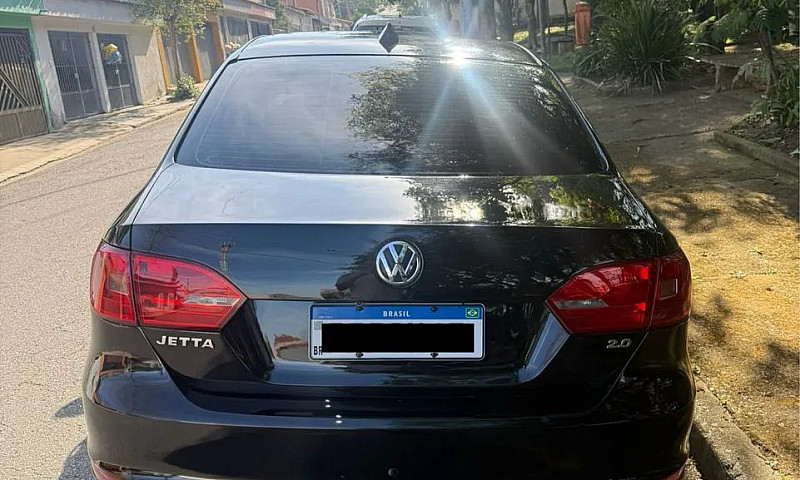 Vendo Volkswagen Jet...