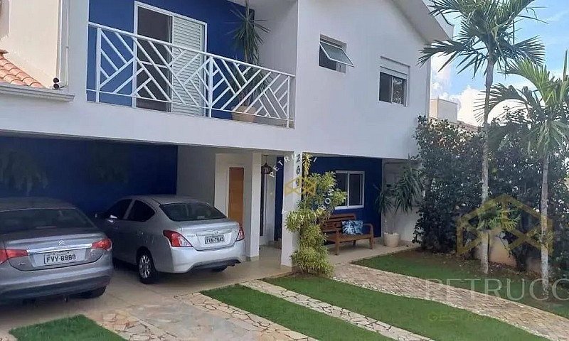 Casa Com 5 Dormitóri...