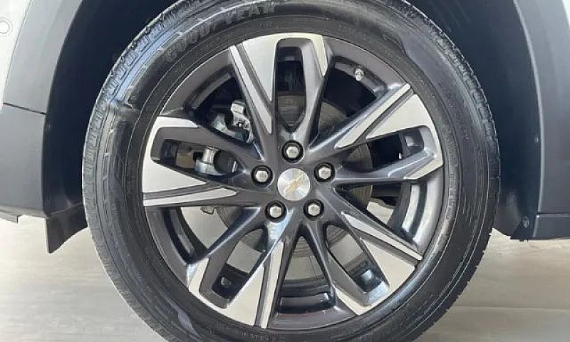 Chevrolet Tracker Pr...