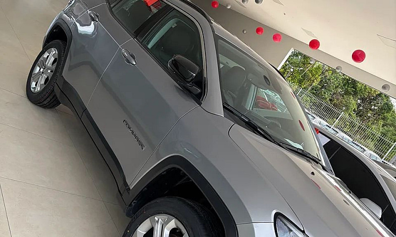 Jeep Compass Long. T...