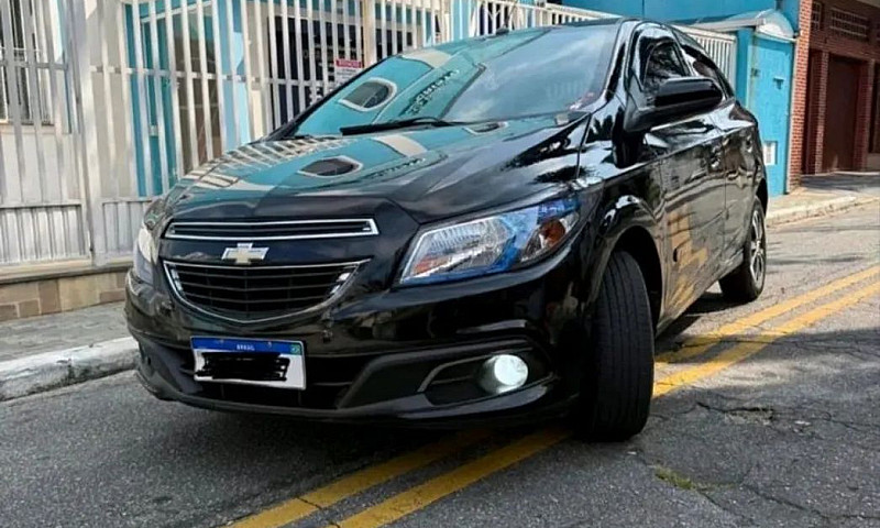 Chevrolet Onix Hatch...