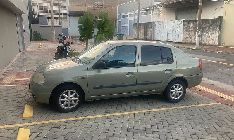 Renault Clio Rt/ Pri...