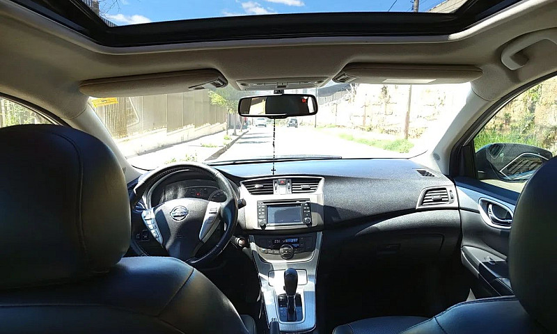 Nissan Sentra Sl 2.0...