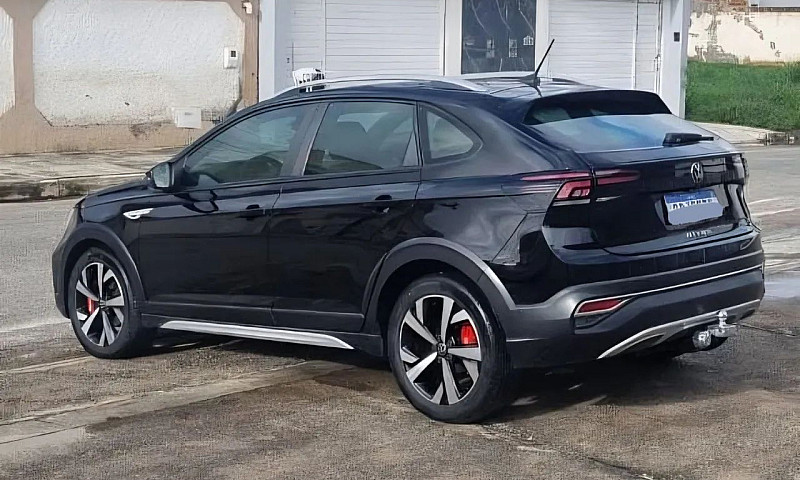 Volkswagen Nivus Hig...