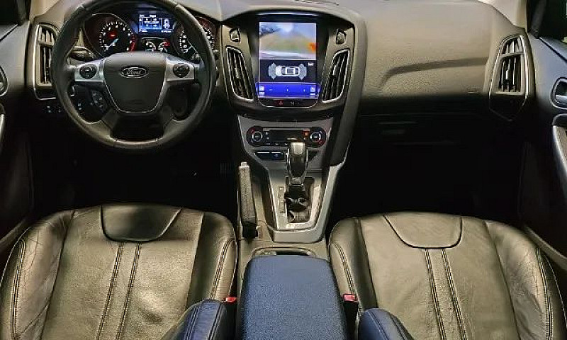 Ford Focus Sed. Ti./...