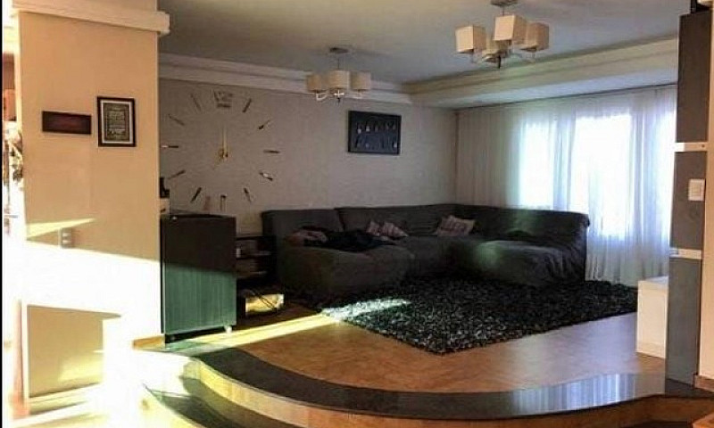 *Casa Com Piscina Az...