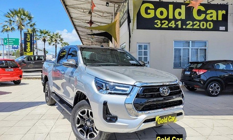 Toyota Hilux Srx 2.8...