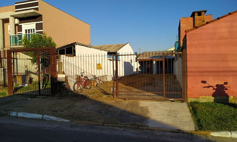 Casa Com 1 Dormitóri...
